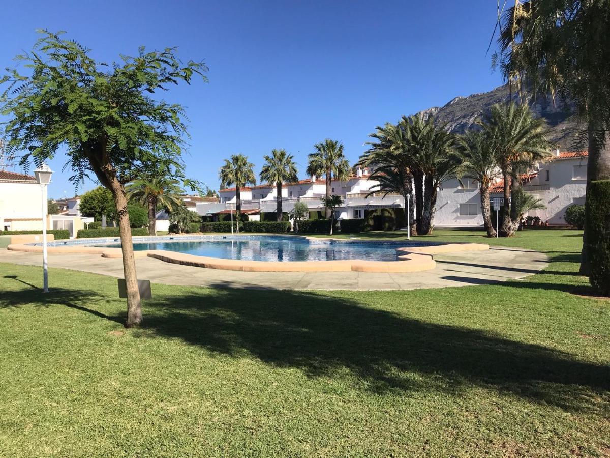 Studio Tipo Loft Con Vista Al Montgo Dénia Exterior foto