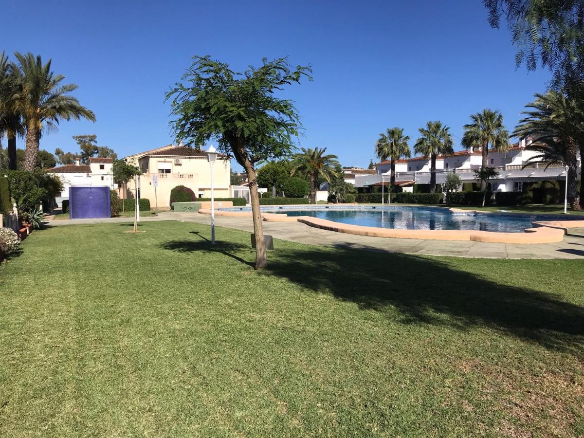 Studio Tipo Loft Con Vista Al Montgo Dénia Exterior foto