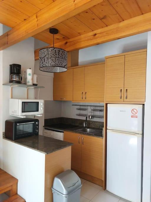 Studio Tipo Loft Con Vista Al Montgo Dénia Exterior foto