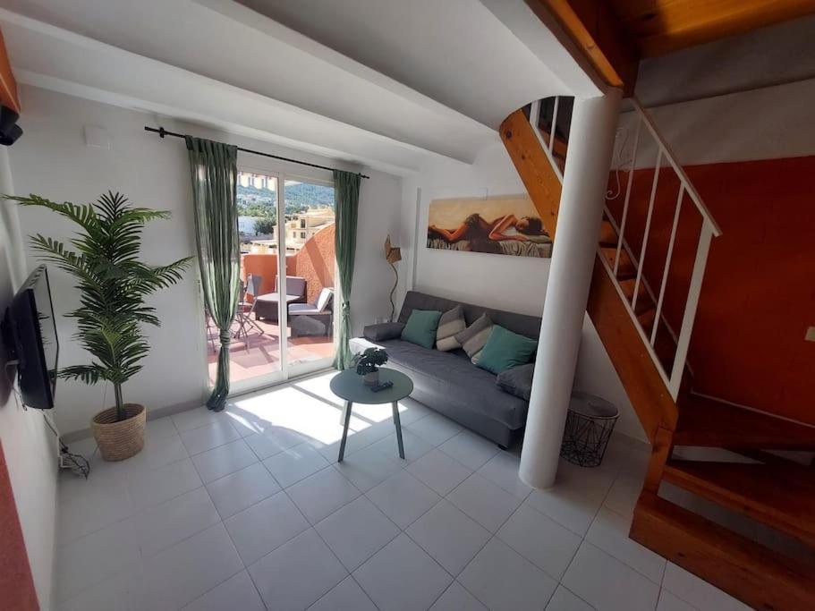 Studio Tipo Loft Con Vista Al Montgo Dénia Exterior foto